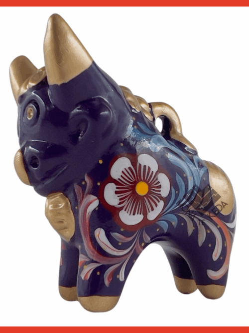 102-3.png Torito de Pucará "color morado oscuro" (Tamaño 2)