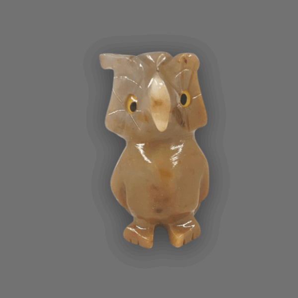 Búho de piedra semipreciosa