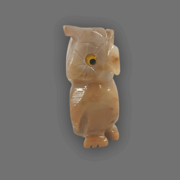 Búho de piedra semipreciosa