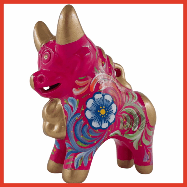 torito pucara fucsia Torito de Pucará "Fuerza Andina" (Tamaño 3)