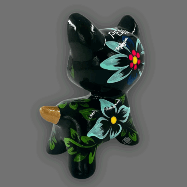 gatito de cerámica negro