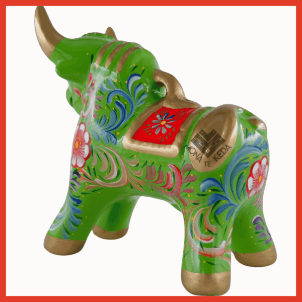 146-1.png Torito de Pucará "color verde" (Tamaño 4)