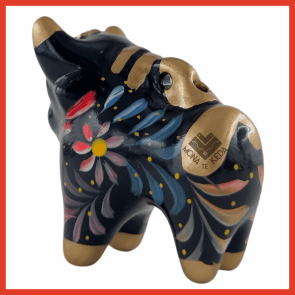 170-1.png Torito de Pucará color negro (Tamaño 1)