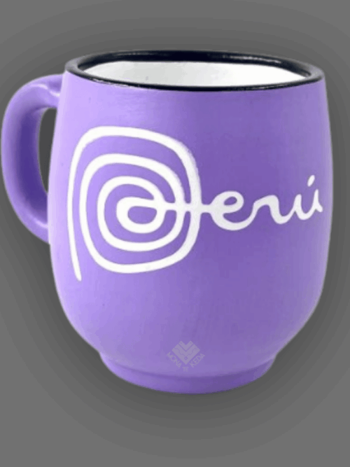 taza de Perú color lila