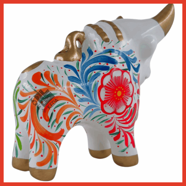 24-1.png Torito de Pucará "Pureza Andina" (Tamaño 3 )