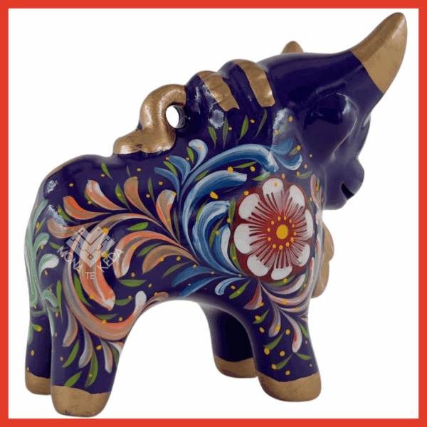 35-1.png Torito de Pucará "Noche Andina" (Tamaño 3)