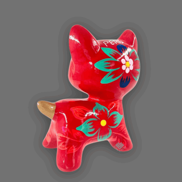 gatito de cerámica rojo