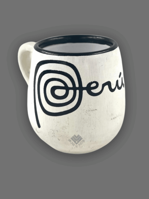 taza de Perú color blanco