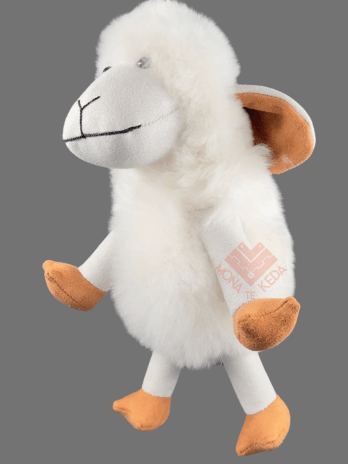 Oveja blanca de fibra de alpaca Suavidad y ternura