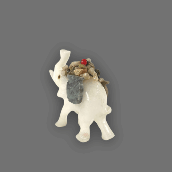 Elefante de piedra semipreciosa