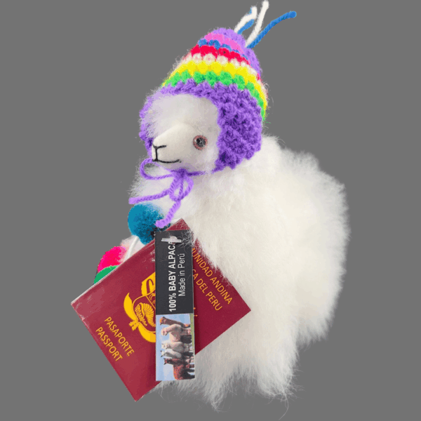 50-2.png Llama Andina con chullo Tejido (Versión Morada, Tamaño 1)