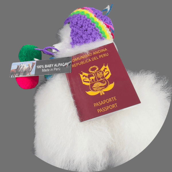 54-2.png Llama Andina con chullo Tejido (Versión Morada, Tamaño 1)