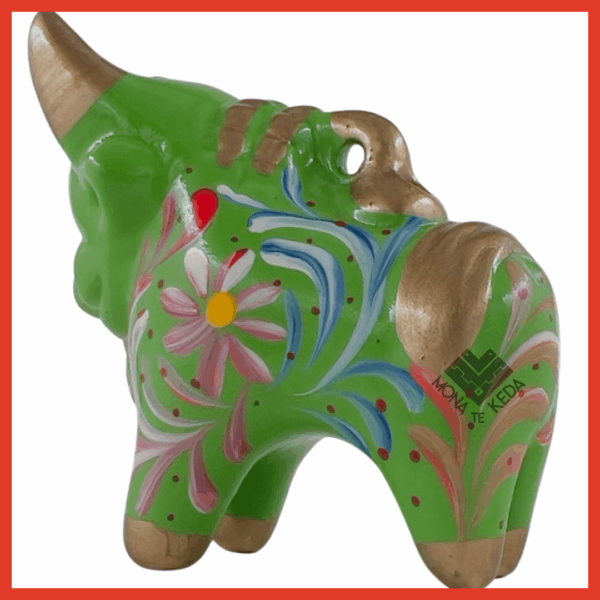 61-1.png Torito de Pucará "Valle Esmeralda" (Tamaño 2)