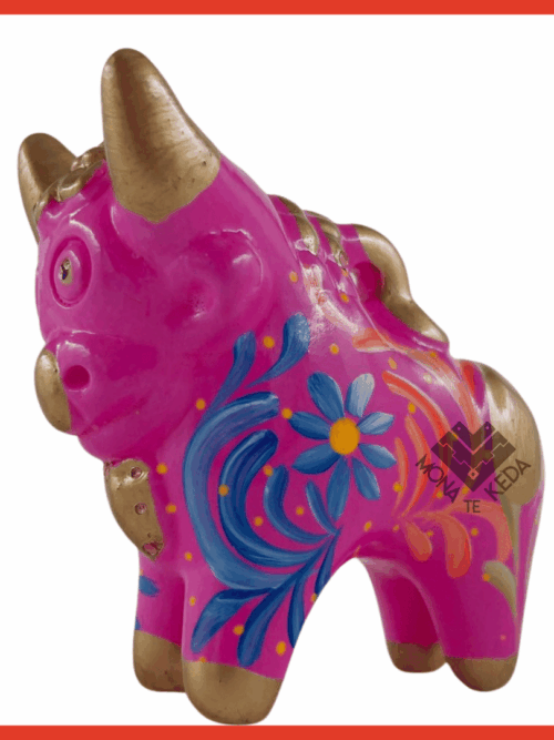 Torito de Pucará "Rosa Andina" (Tamaño 2)