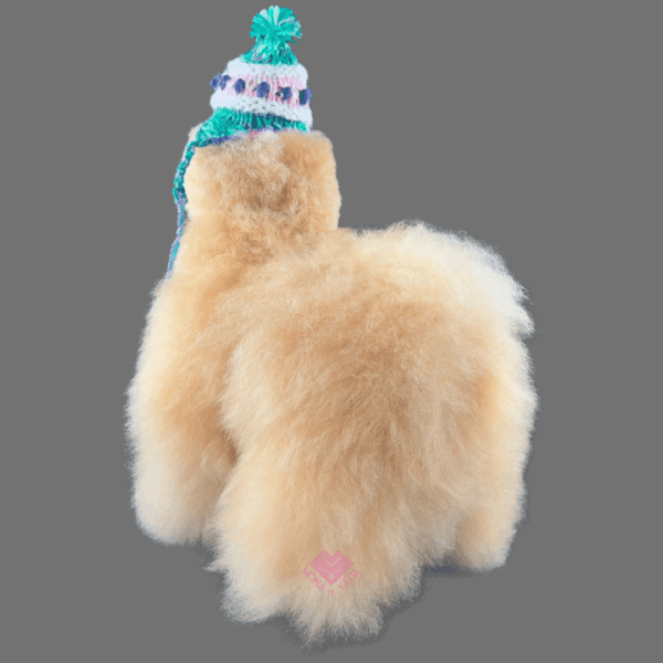 Llama Andina con chullo Tejido y Pompones (Tamaño 3)