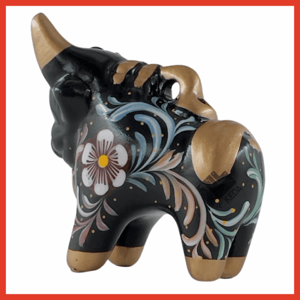 93-7.png Torito de Pucará "Noche Andina" (Tamaño 2)