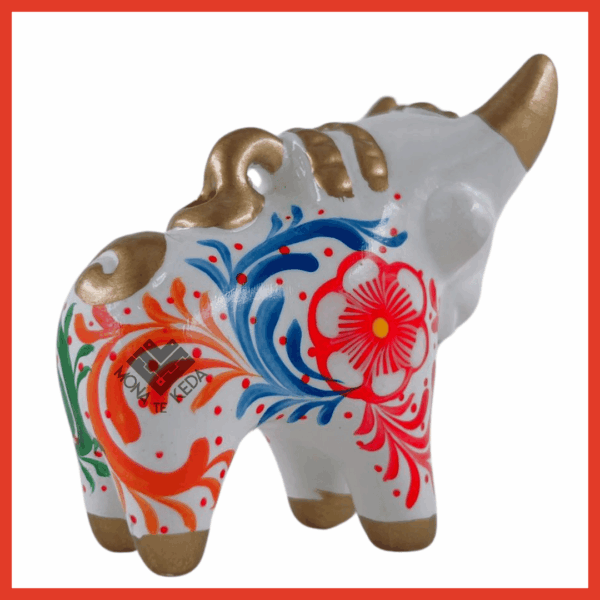 96-7.png Torito de Pucará "Pureza Andina" (Tamaño 2)